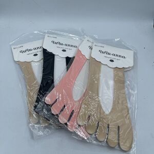 BUNDLE (4) NO SHOW TOE SOCKS NWT